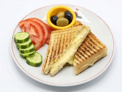 KAŞARLI TOST