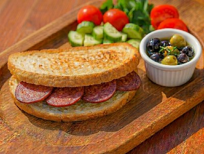 SUCUKLU TOST