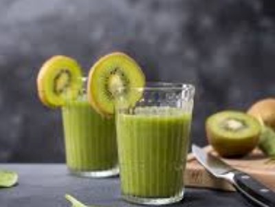 KİVİLİ SMOOTHIE