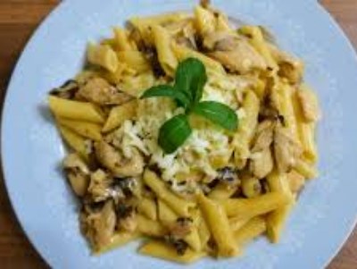 KÖRİ SOSLU PENNE