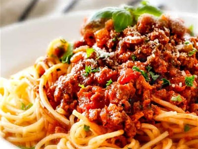 SPAGHETTİ BOLOGNESE