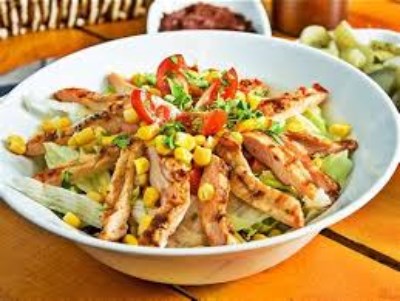 SEZAR SALATA (TAVUKLU)